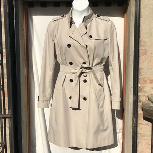 Burberry Double Breasted Raincoat/Duster